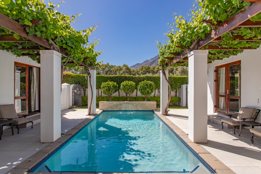 4 Bedroom Property for Sale in Franschhoek Western Cape